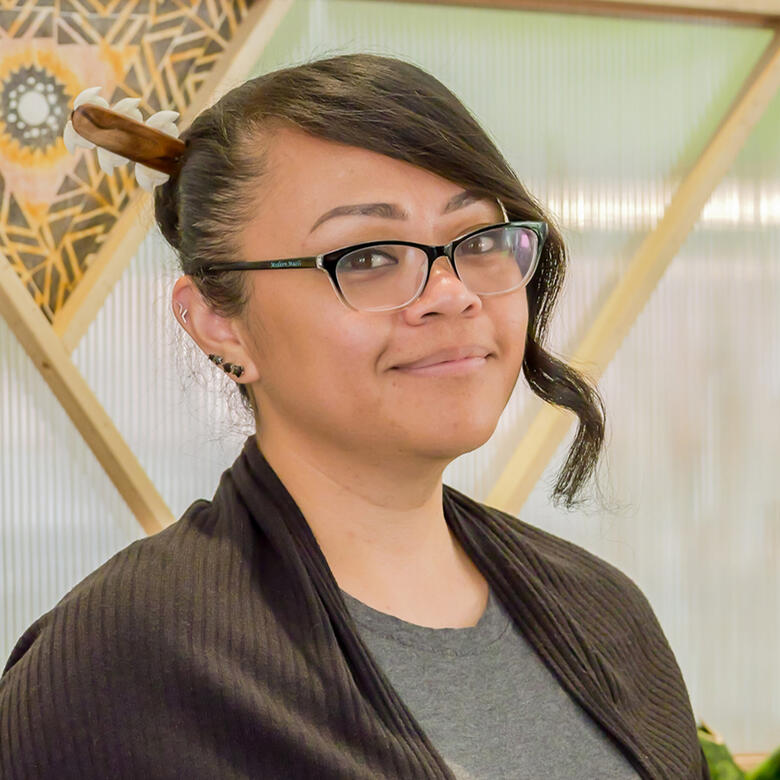 Pōhai Panoke Managing Director, Purple Prize BBA Entrepreneurship, Intʻl Marketing